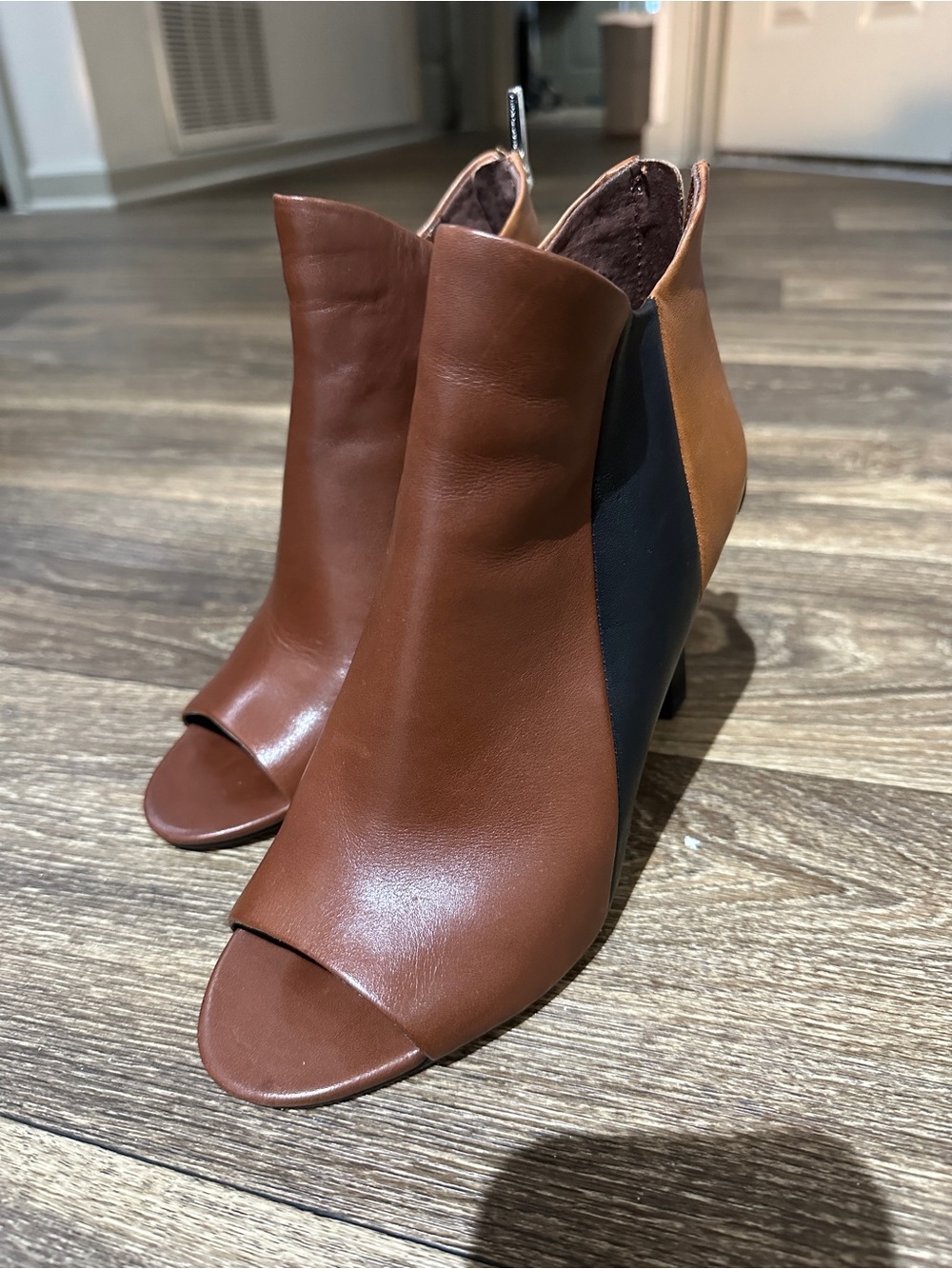 Vince Camuto Brown Black Tan Leather Peep-Toe Ankle Booties